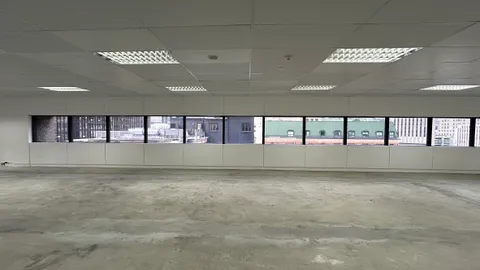 the box, floor 11, 956 (4).